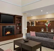 Ramada by Wyndham Elizabethtown hotel detail image 4