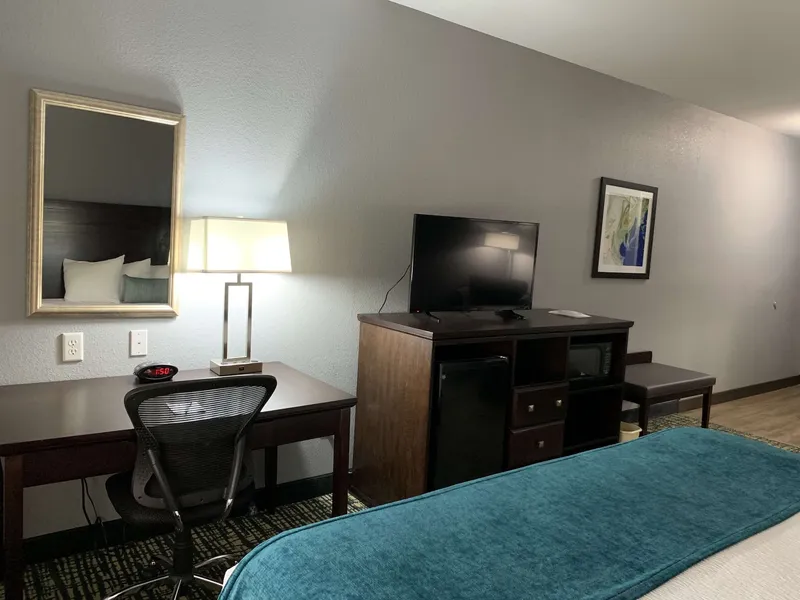 Best Western Plus Olive Branch Hotel & Suites hotel detail image 6