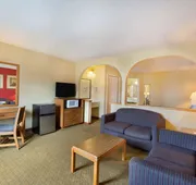 Super 8 by Wyndham Lancaster hotel detail image 7