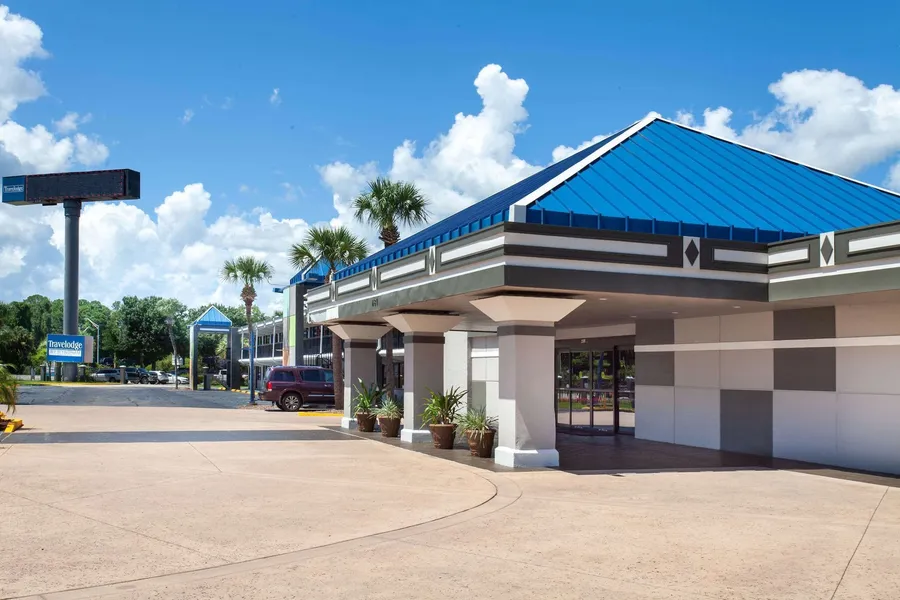 Travelodge by Wyndham Deltona hotel detail image 2