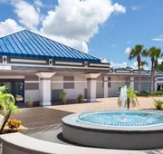 Travelodge by Wyndham Deltona hotel detail image 3