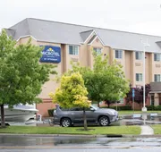 Microtel Inn & Suites by Wyndham Lodi/North Stockton hotel detail image 4