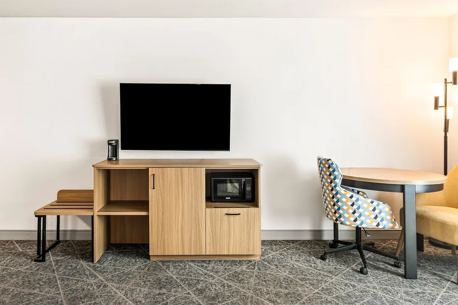 Hampton Inn & Suites Merced hotel detail image 6