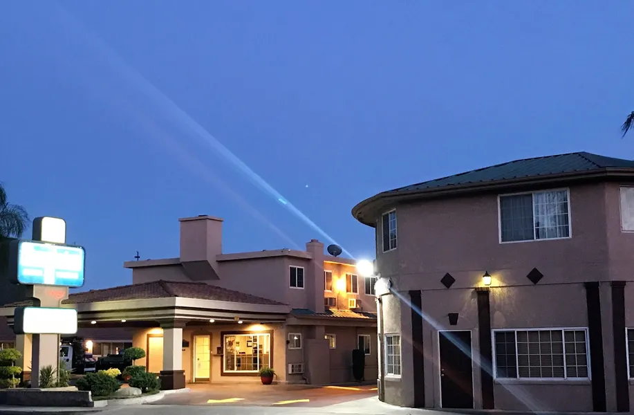 Signature Inn Merced Yosemite Parkway hotel detail image 2