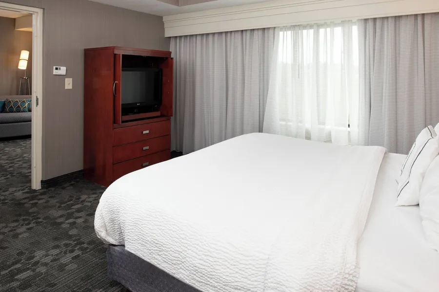 Courtyard by Marriott High Point hotel detail image 6
