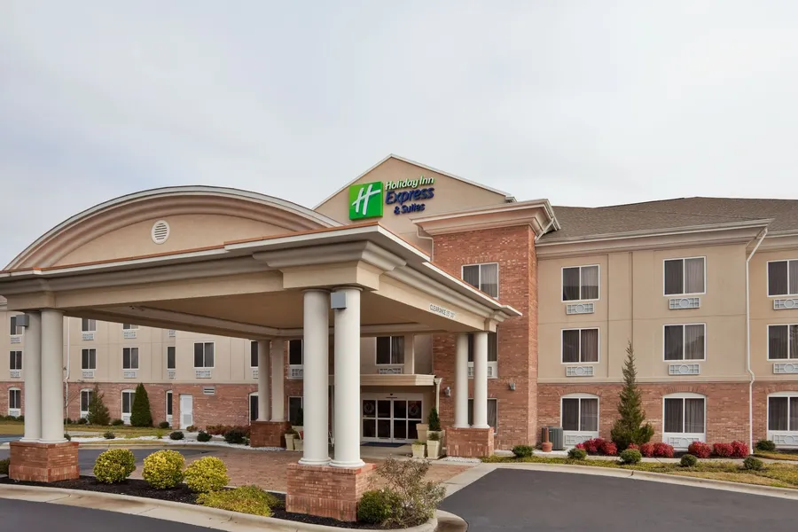 Holiday Inn Express Hotel & Suites High Point South by IHG hotel detail image 2