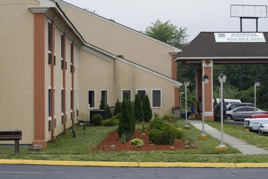 Quality Inn Plainfield I-395 hotel detail image 2