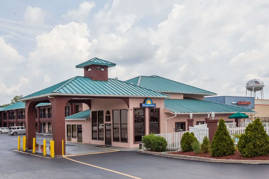 Days Inn by Wyndham Jackson hotel detail image 2