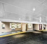 Super 8 by Wyndham Manning hotel detail image 7