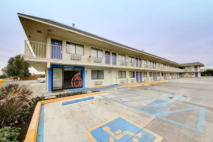 Motel 6 San Marcos, TX hotel detail image 2