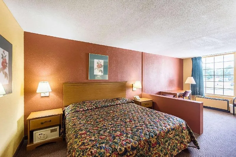 Orangeburg Inn & Suites hotel detail image 2