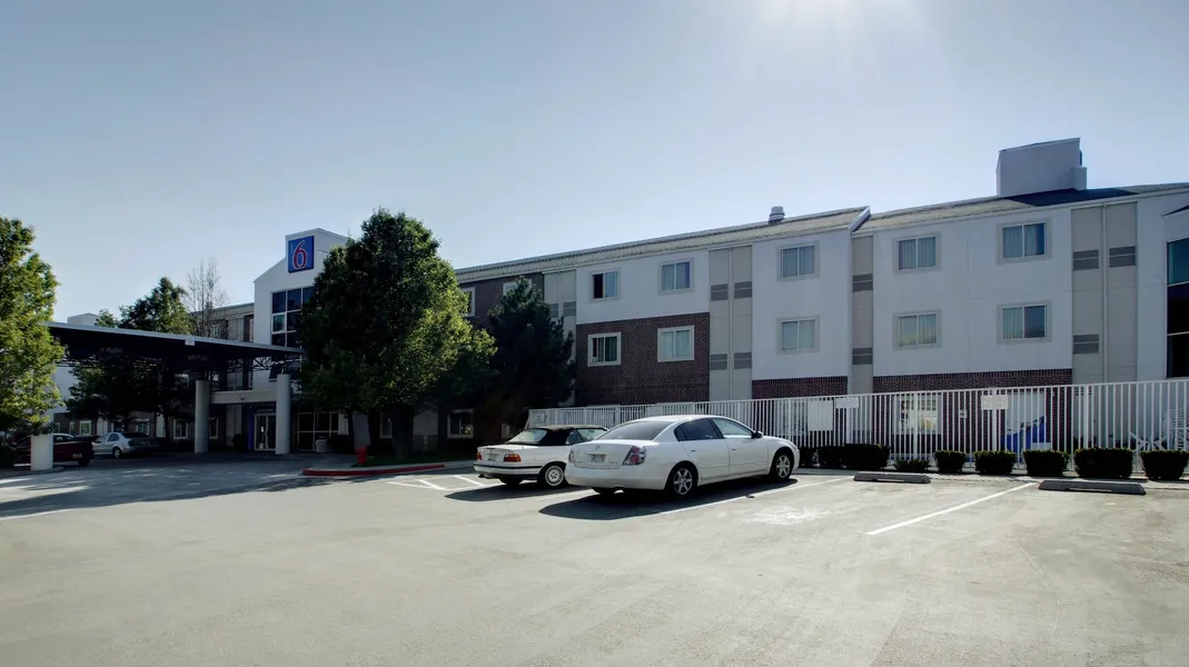Motel 6 Lehi, UT – Thanksgiving Point hotel detail image 2