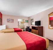 Econo Lodge Walterboro I-95 hotel detail image 7