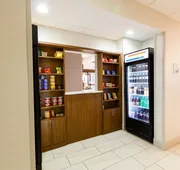 Holiday Inn Express & Suites Shelbyville by IHG hotel detail image 7