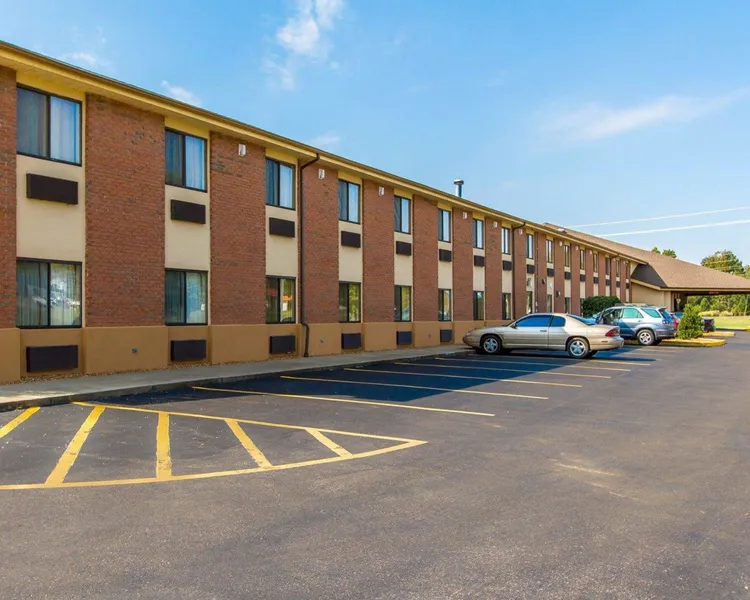 Quality Inn Murray University Area hotel detail image 2