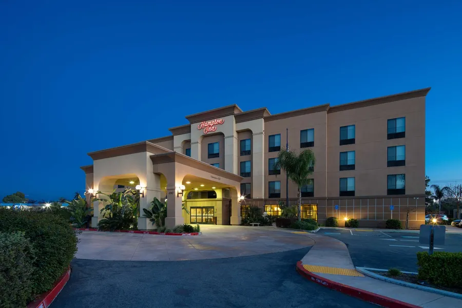 Hampton Inn Visalia hotel detail image 2