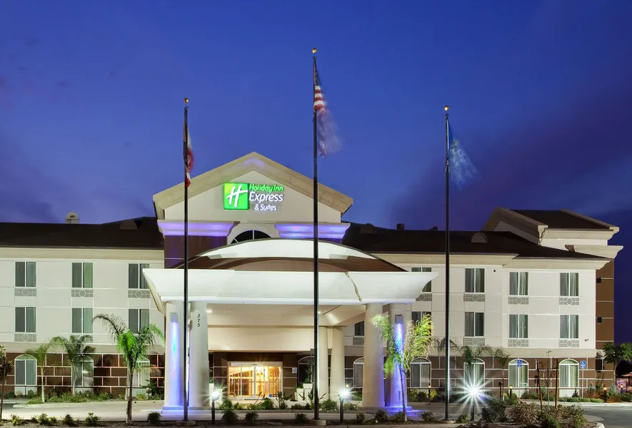 Holiday Inn Express & Suites Dinuba West by IHG hotel detail image 2