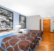 Super 8 by Wyndham Oneonta/Cooperstown hotel detail image 7