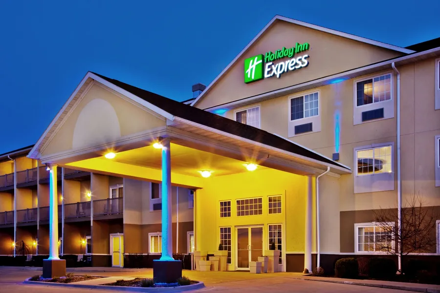 Holiday Inn Express Le Claire Riverfront-Davenport by IHG hotel detail image 2