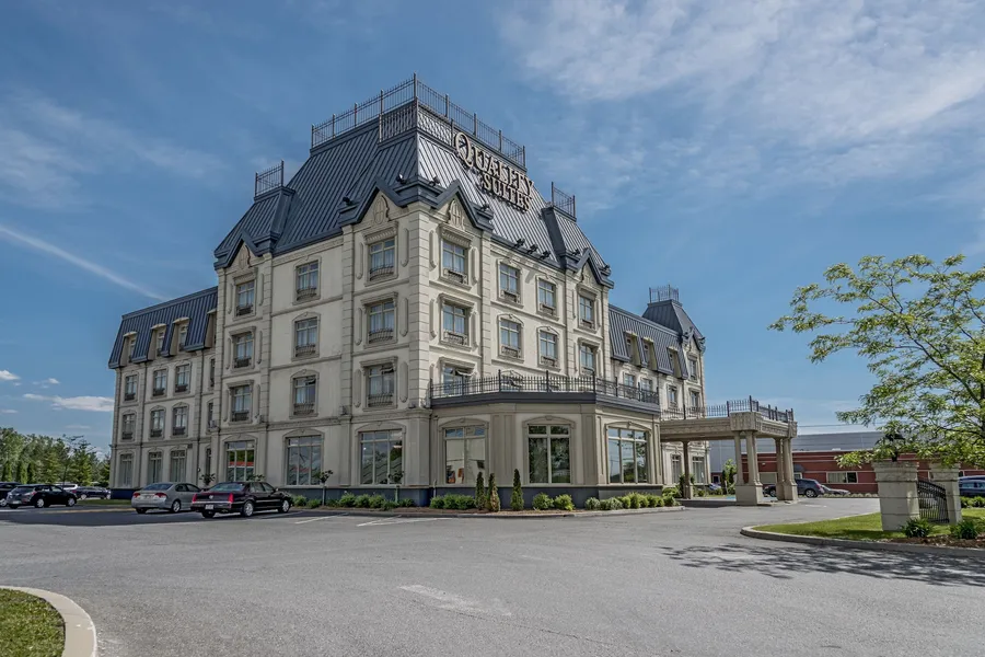 Quality Suites Drummondville hotel detail image 2