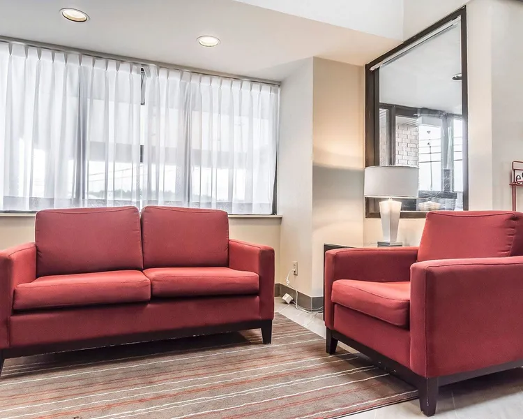 Comfort Inn Chicoutimi hotel detail image 6