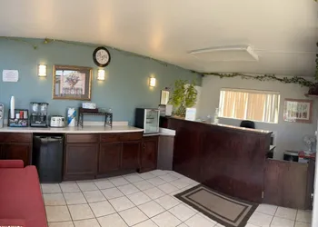 Sunset Inn hotel thumbnail 8