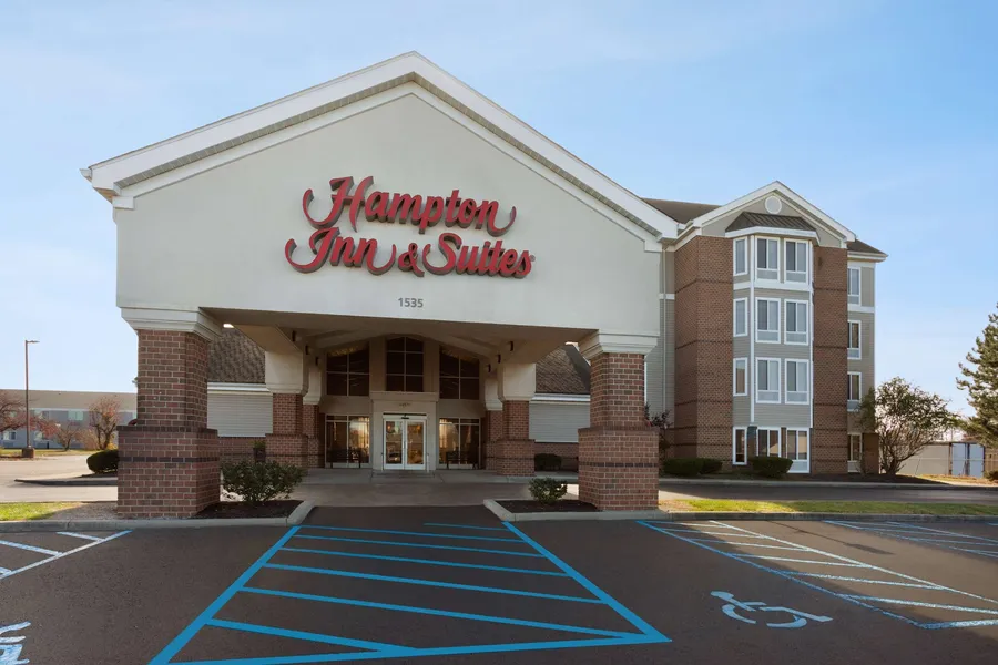 Hampton Inn & Suites Scottsburg hotel detail image 2