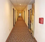 Super 8 by Wyndham De Soto hotel detail image 4