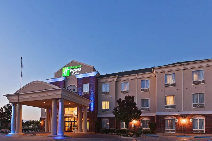 Holiday Inn Express & Suites by IHG hotel detail image 2
