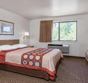 Super 8 by Wyndham Prince Frederick hotel detail image 3