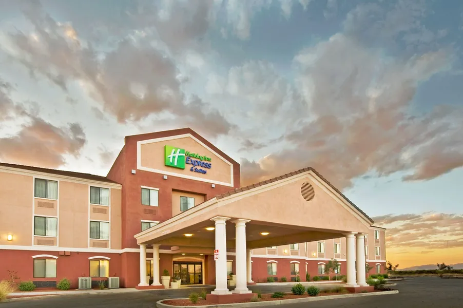 Holiday Inn Express & Suites Willcox by IHG hotel detail image 2