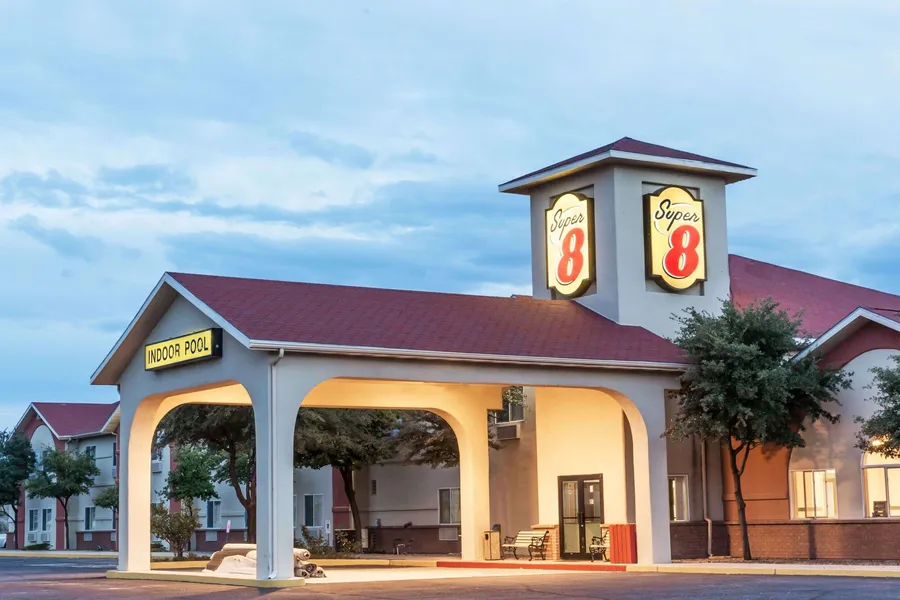 Super 8 by Wyndham Willcox hotel detail image 2
