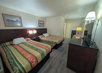 Economy Inn Safford hotel thumbnail 6