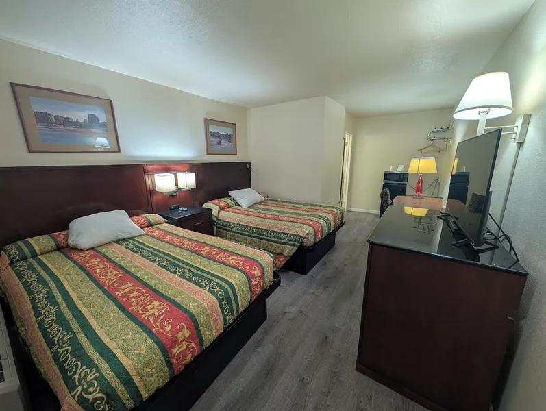 Economy Inn Safford hotel detail image 6