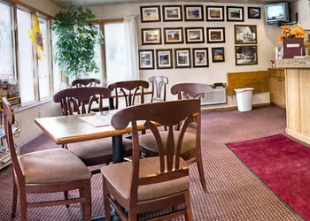 Big Sky Motel hotel thumbnail 3