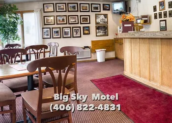 Big Sky Motel hotel thumbnail 4