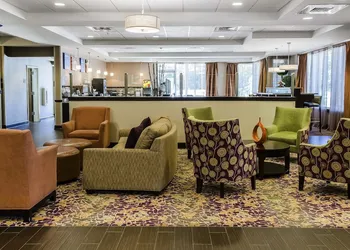 Spark by Hilton Dothan hotel thumbnail 2