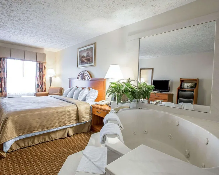 Quality Inn Dahlonega Near University hotel detail image 6