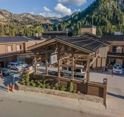 The Snowpine Lodge hotel detail image 3