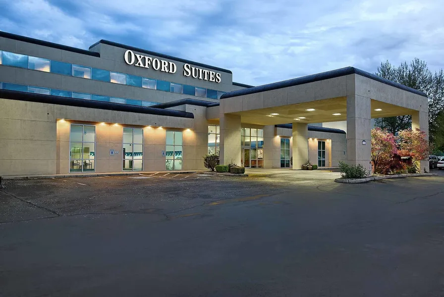 Oxford Suites Yakima hotel detail image 2
