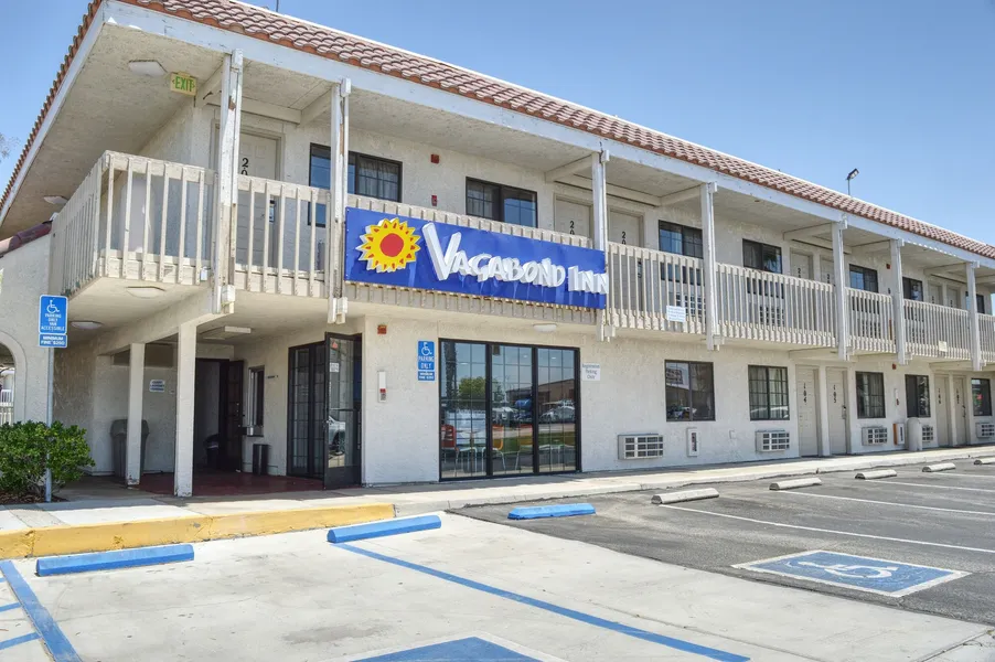 Vagabond Inn Buttonwillow North I-5 hotel detail image 2