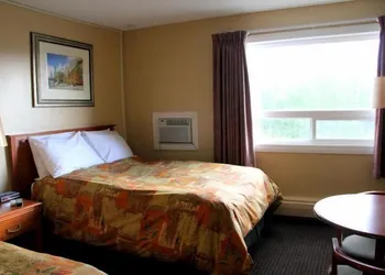 Acorn Motel hotel thumbnail 5
