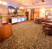 Burlington Inn hotel detail image 3