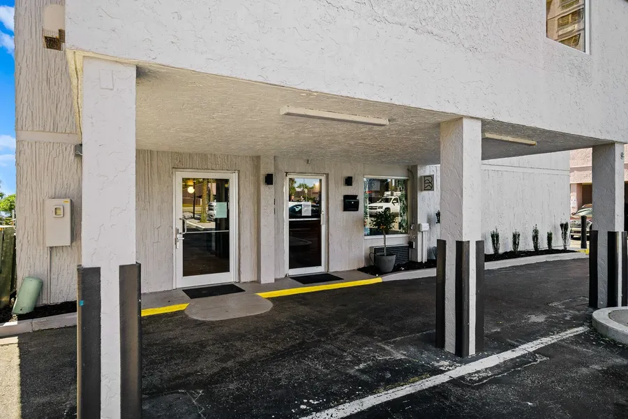 The Caretta hotel detail image 6