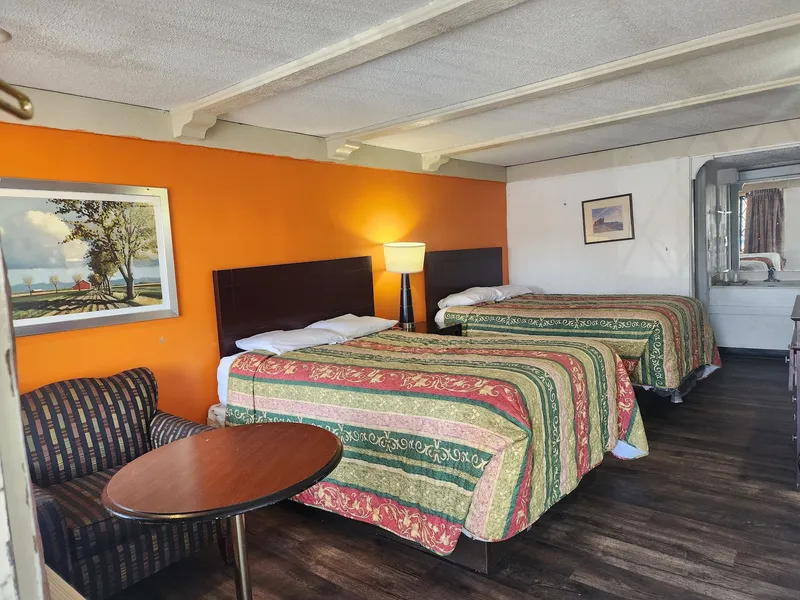 Sunrise inn hotel detail image 6