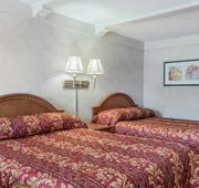 Sunrise inn hotel detail image 7