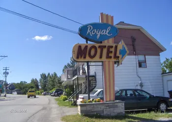 Motel Royal hotel thumbnail 5