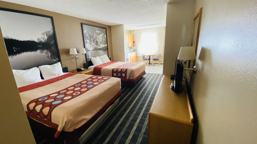 Super 8 by Wyndham Medicine Hat AB hotel detail image 6