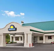 Days Inn by Wyndham Emporia hotel detail image 5