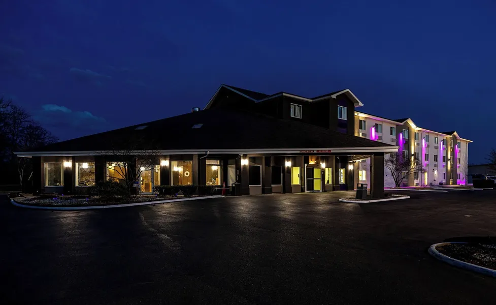 Sleep Inn & Suites – Oxford – University Area hotel detail image 2